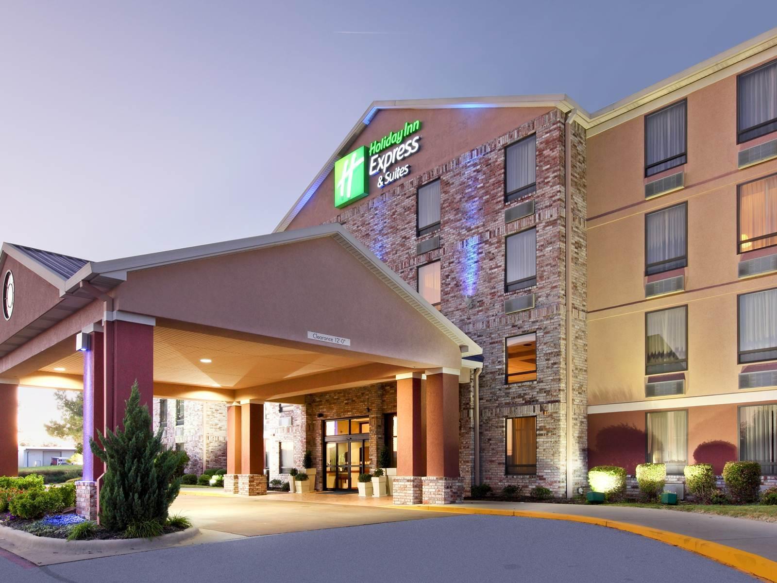 Holiday Inn Express Hotel & Suites Harrison Eksteriør billede