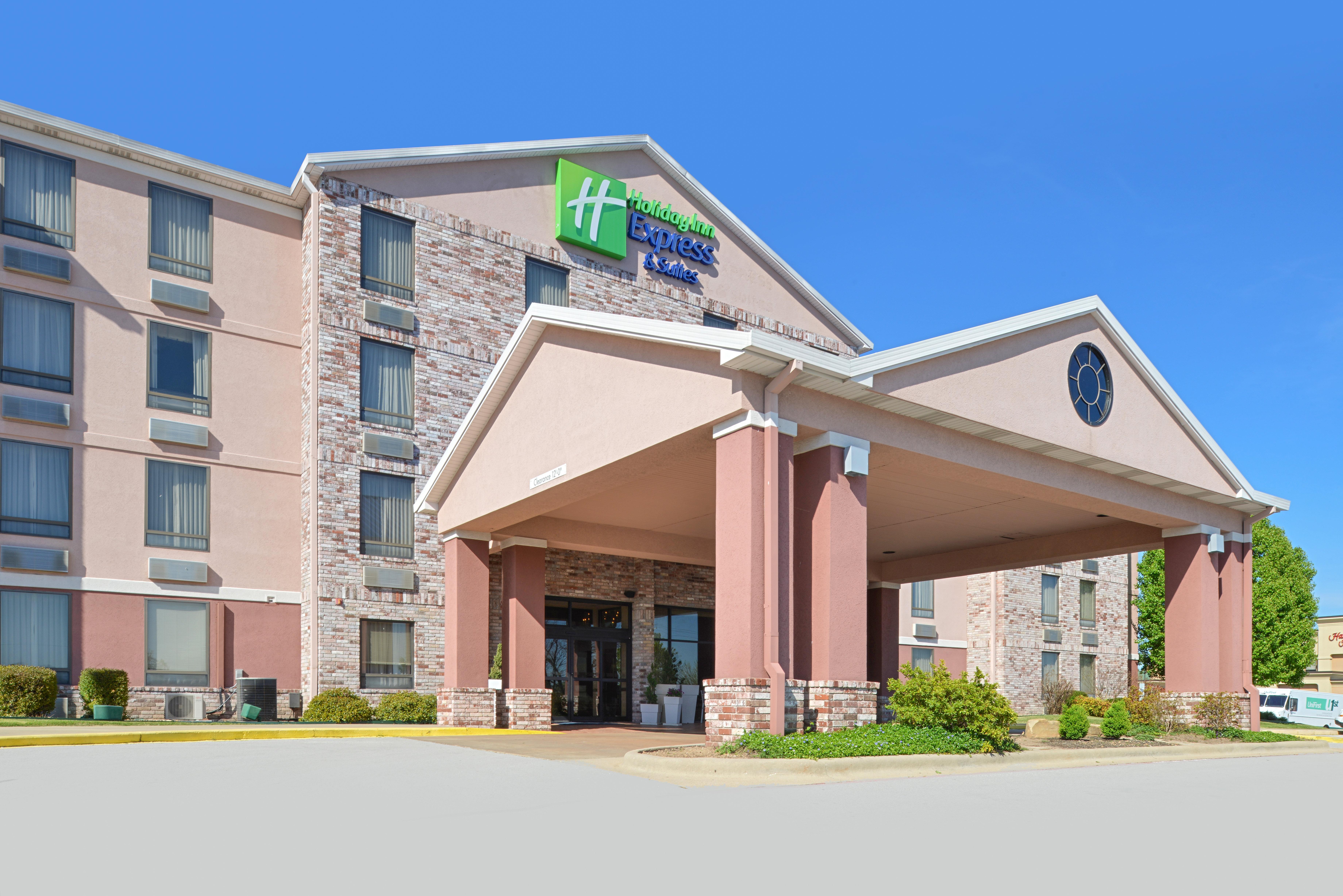 Holiday Inn Express Hotel & Suites Harrison Eksteriør billede