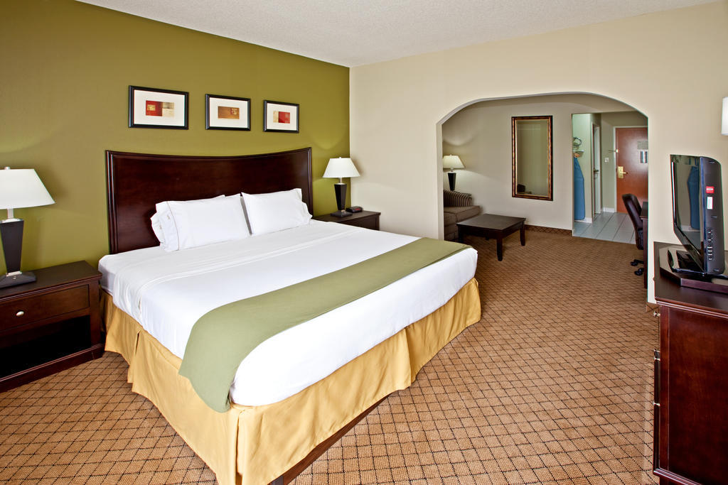 Holiday Inn Express Hotel & Suites Harrison Eksteriør billede