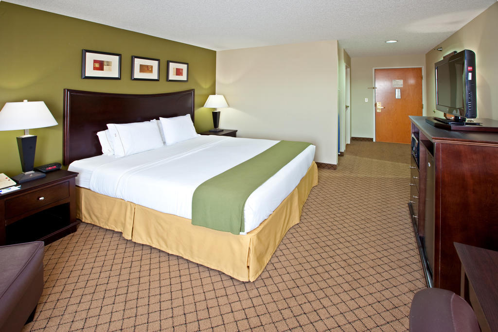 Holiday Inn Express Hotel & Suites Harrison Eksteriør billede