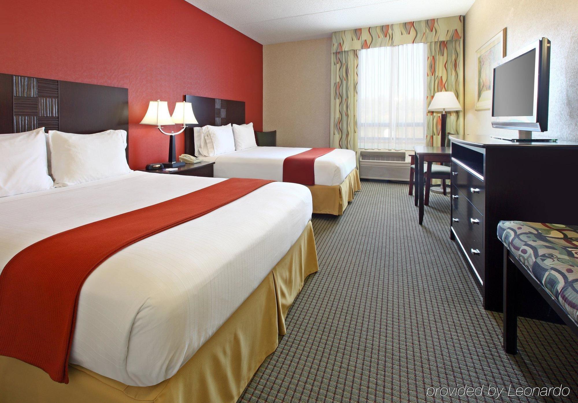 Holiday Inn Express Hotel & Suites Harrison Værelse billede