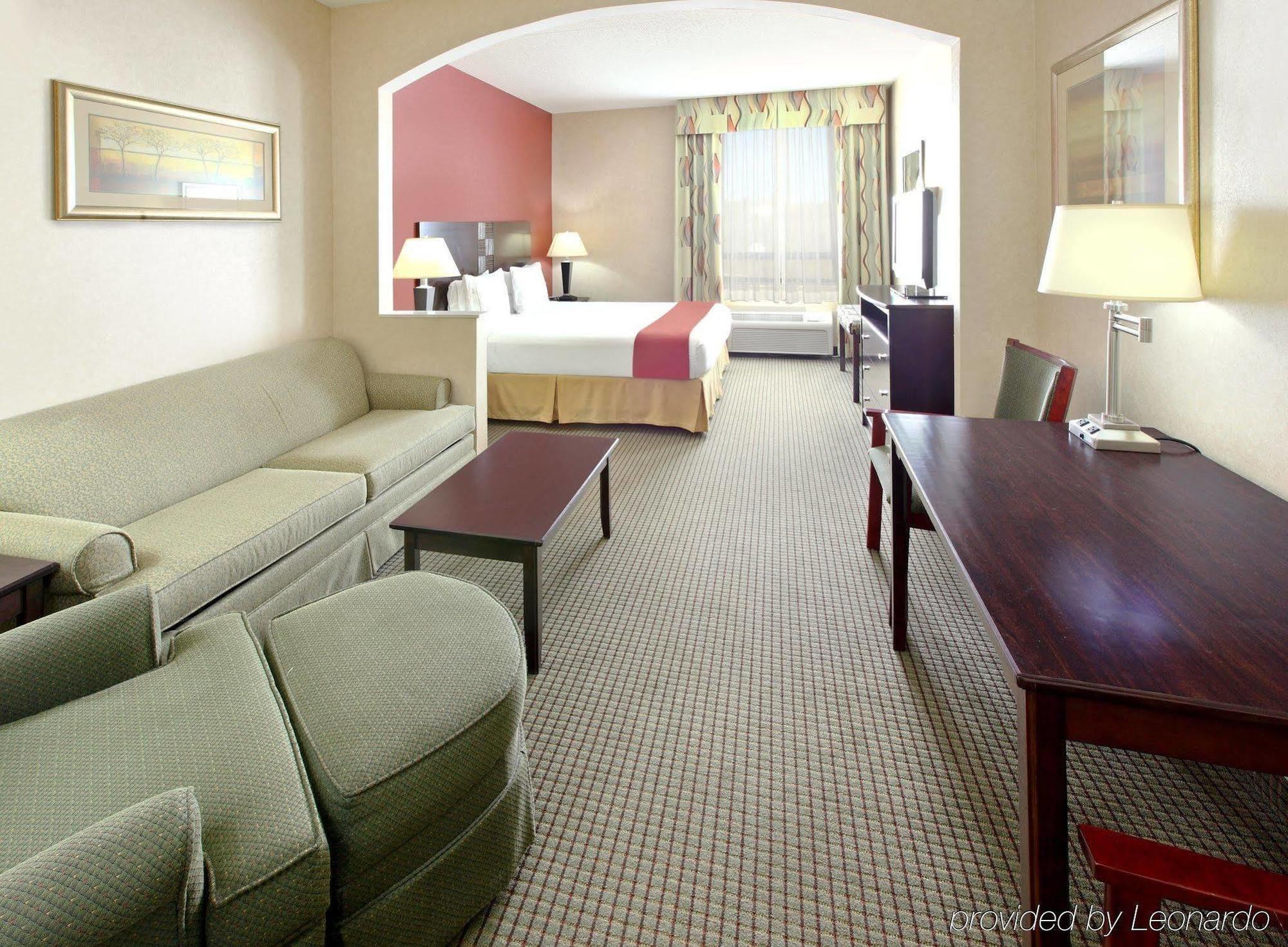 Holiday Inn Express Hotel & Suites Harrison Eksteriør billede